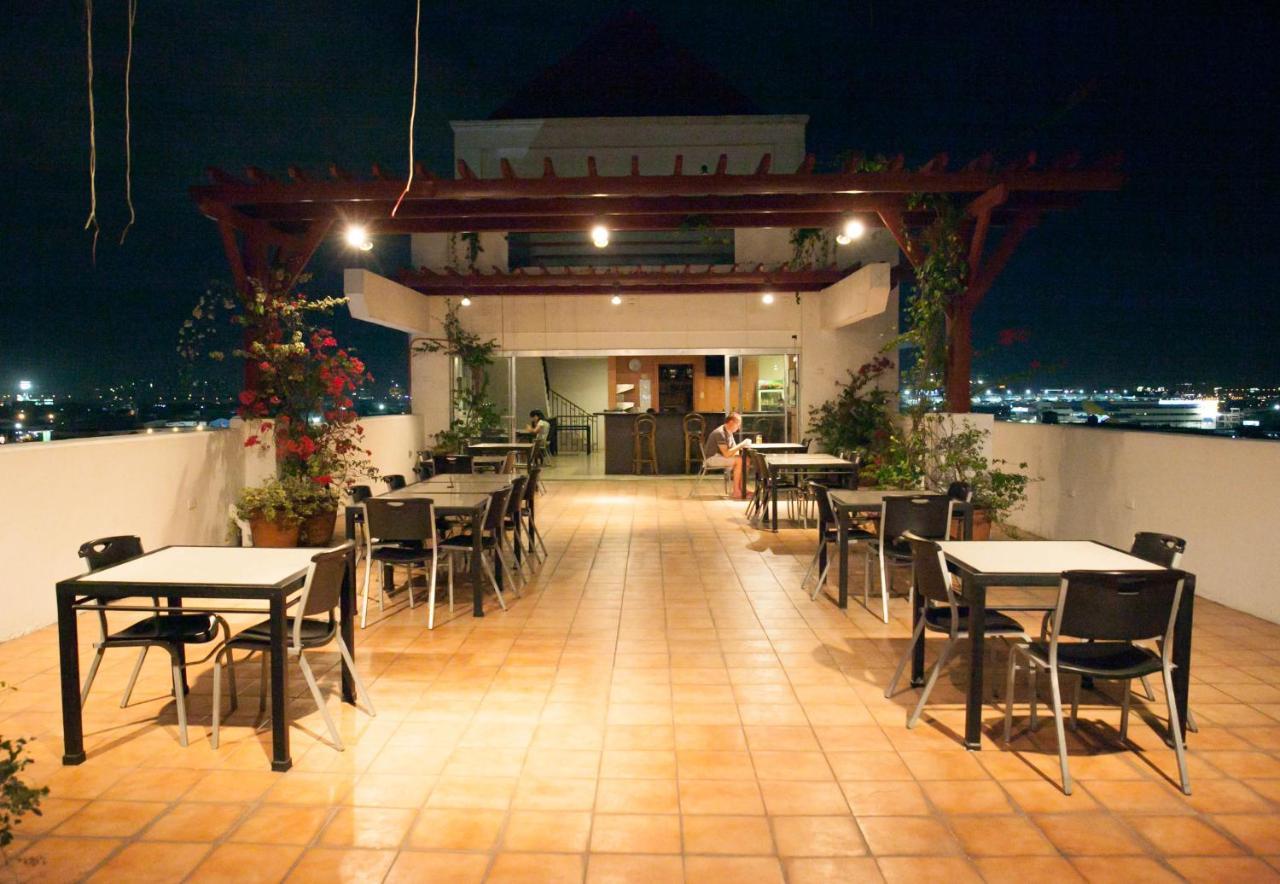 Nichols Airport Hotel Paranaque City Dış mekan fotoğraf